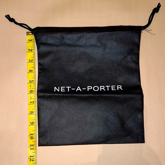 Net-A-Porter Dust Bag (S) - Picture 3 of 5